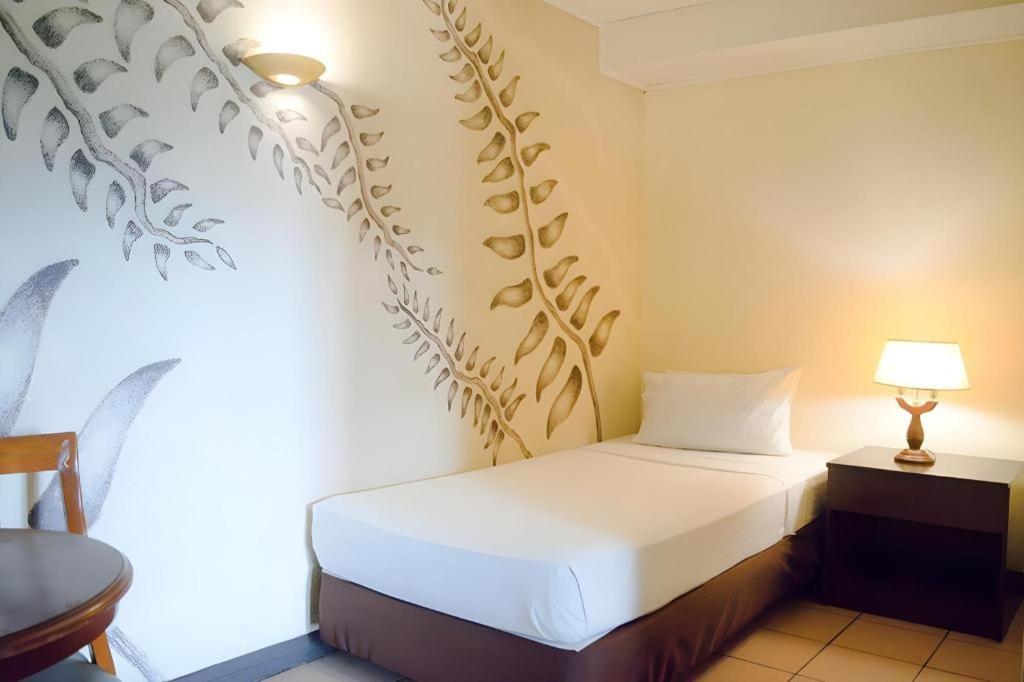 Country Village Hotel Cagayan de Oro Esterno foto
