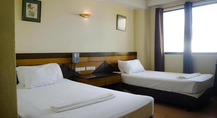 Country Village Hotel Cagayan de Oro Esterno foto